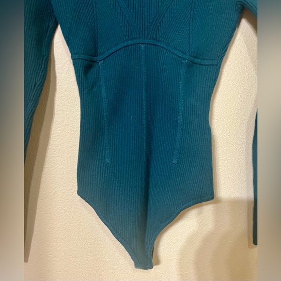 Abercrombie & Fitch Ribbed Knit Sweater Bodysuit - Picture 5 of 14